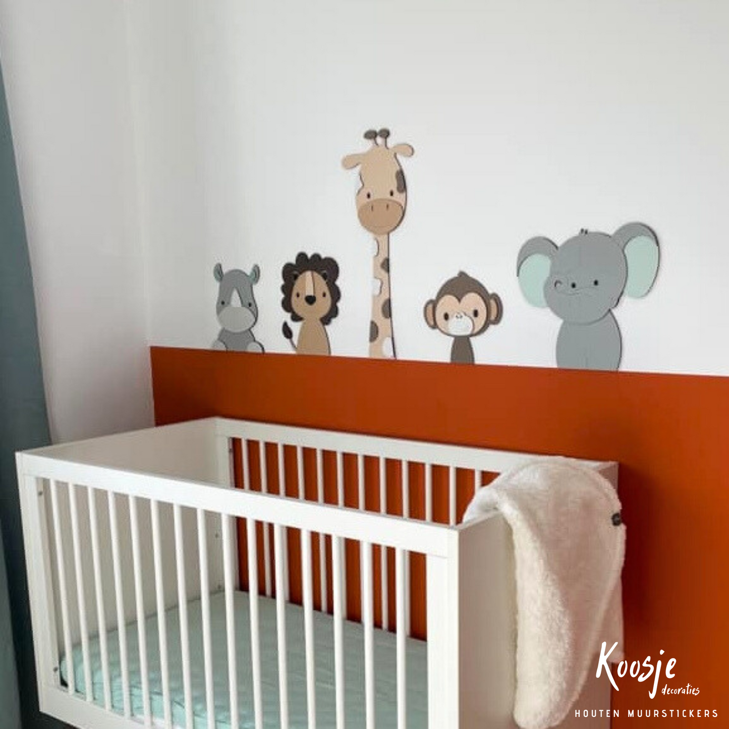 Houten-muurdecoratie-kinderkamer-jungle-groen