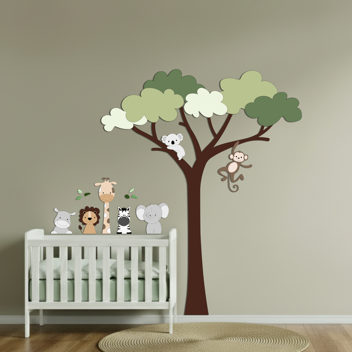 Inspiratie voor aankleding jungle kamer, grote boom met koala en aap in groen.