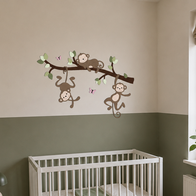 muurdecoratie voor de babykamer, tak met groene bladeren en 3 aapjes, geschikt voor jungle of safari thema.