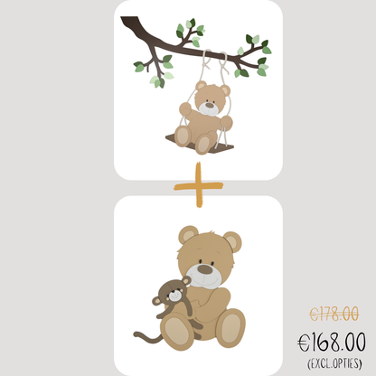 Kortings deal voor tak met schommelend beertje en beer met knuffel aap.