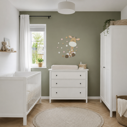 Muurdecoratie voor babykamer, vrolijke giraf met sterren.