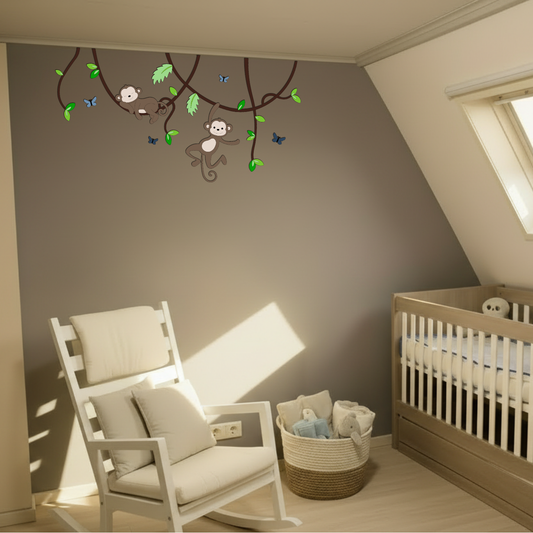 Houten muurdecoratie voor babykamer, lianen met slapend en hangend aapje, geschikt voor jungle of safarithema.