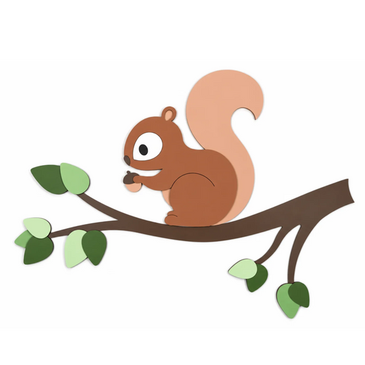 Houten muursticker van eekhoorntje op tak. Geschikt voor een bosthema kinderkamer.