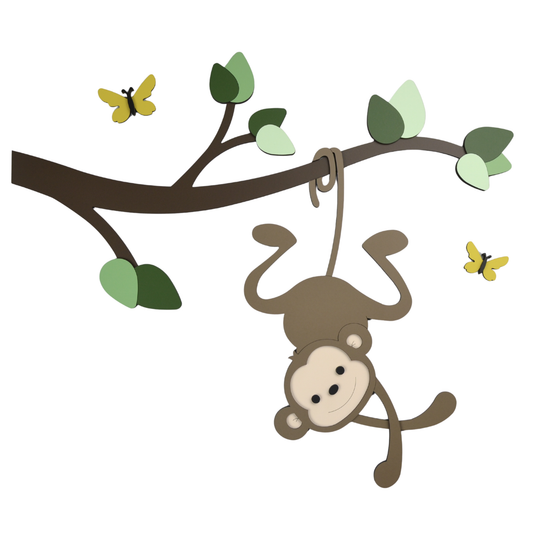 Wanddecoratie voor de babykamer; tak met groene bladeren en grappig hangend aapje.