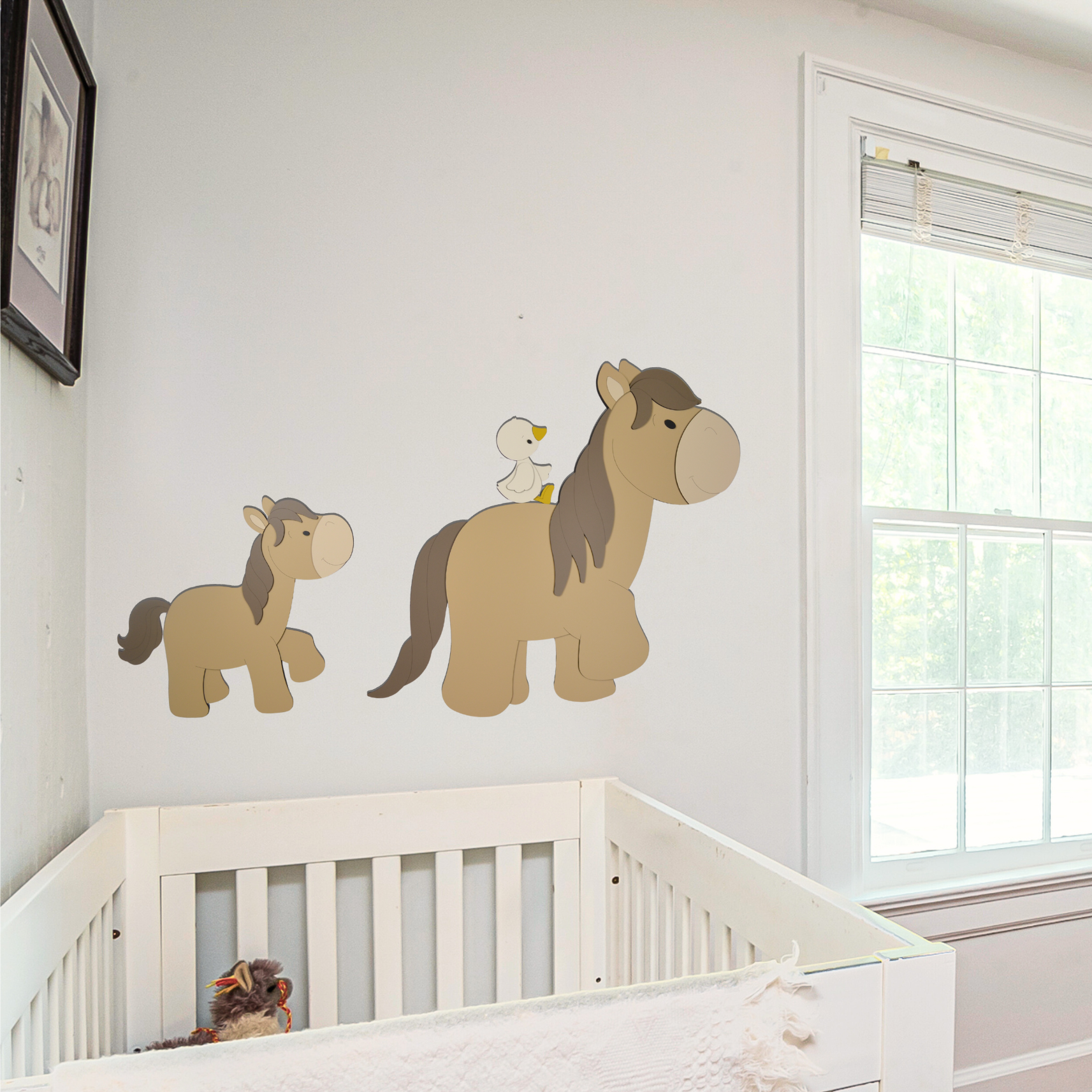 wanddecoratie babykamer boerderij paard veulen eendje
